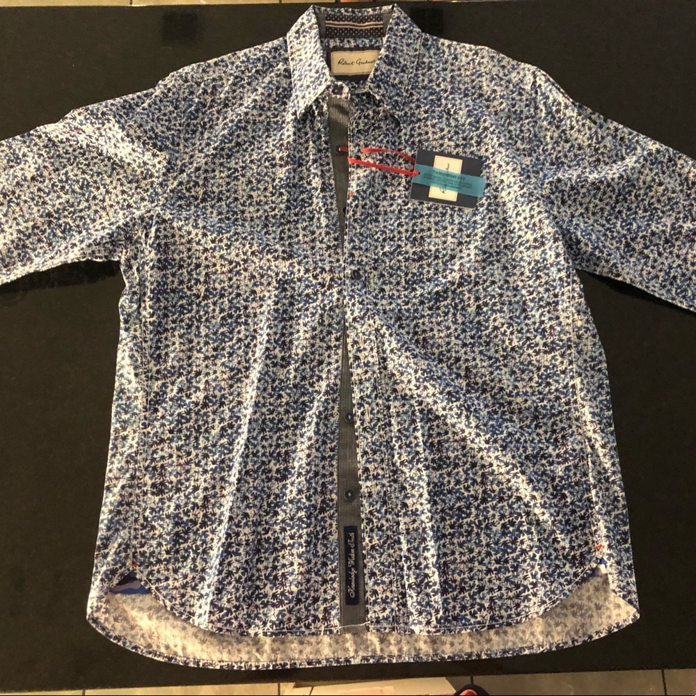 Robert Graham Men’s Large Tailored Fit